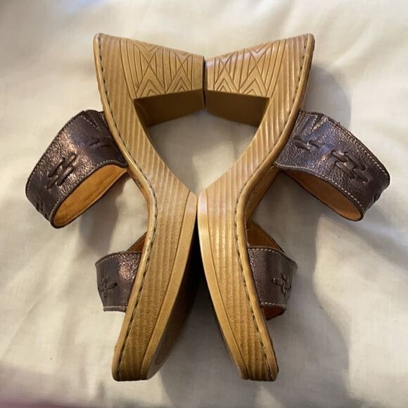 TSONGA PEWTER/BRONZE MULES.  LIGHTWEIGHT.  COMFY.  NEW - Picture 4 of 10